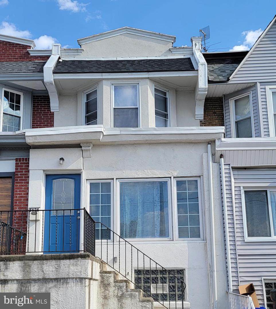 5626 Warrington Avenue - Photo 1
