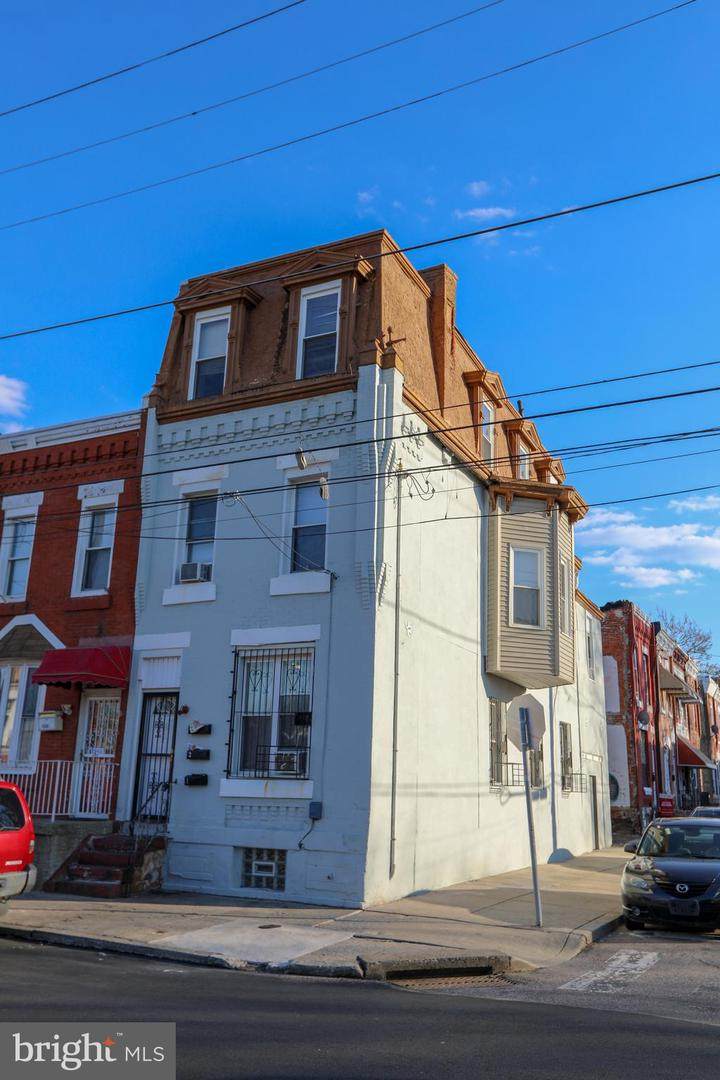 1522 Dauphin Street - Photo 1