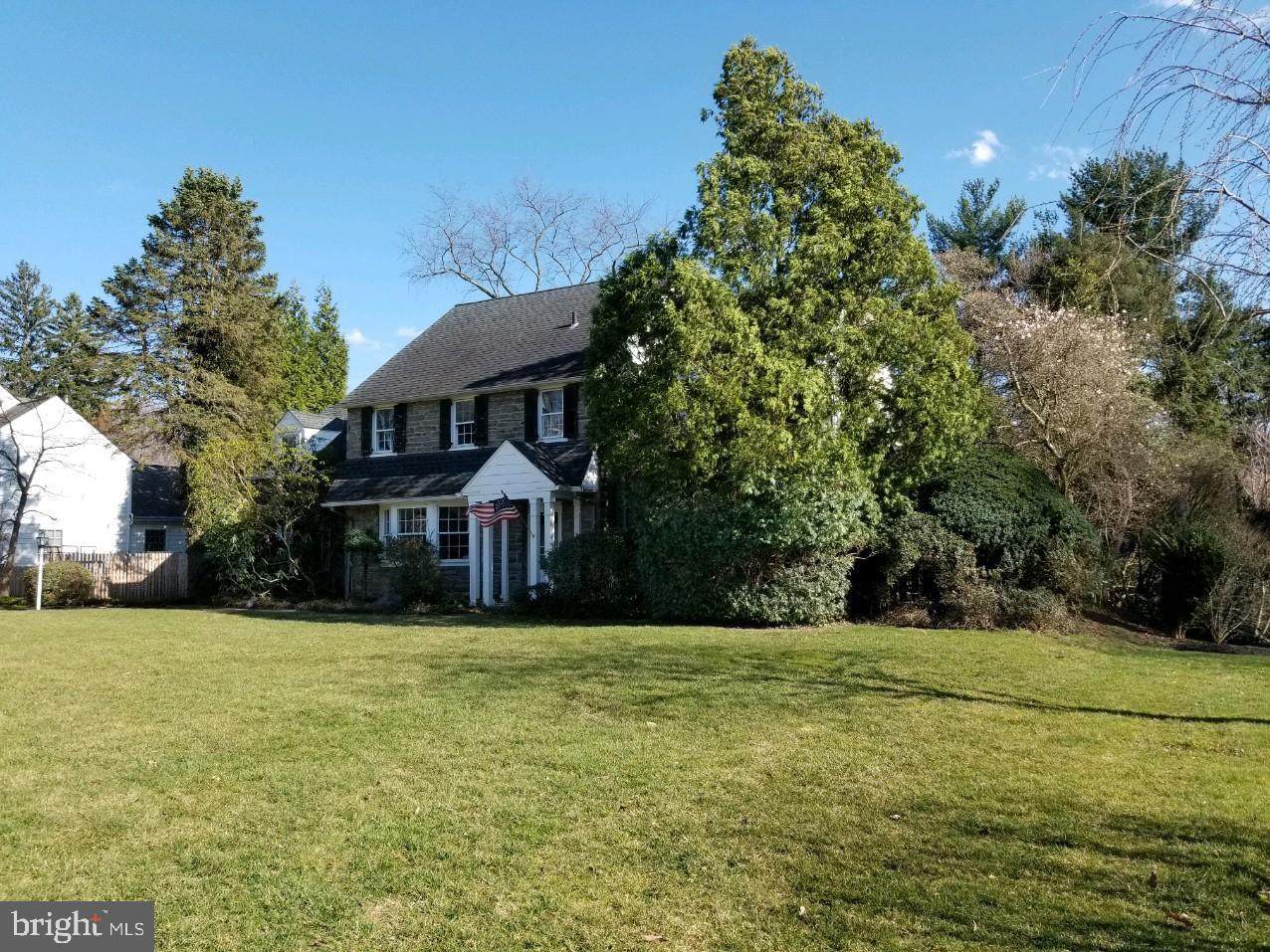 619 Moreno Road - Photo 1