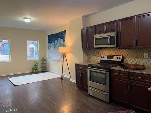2115 18TH Street - Photo 1
