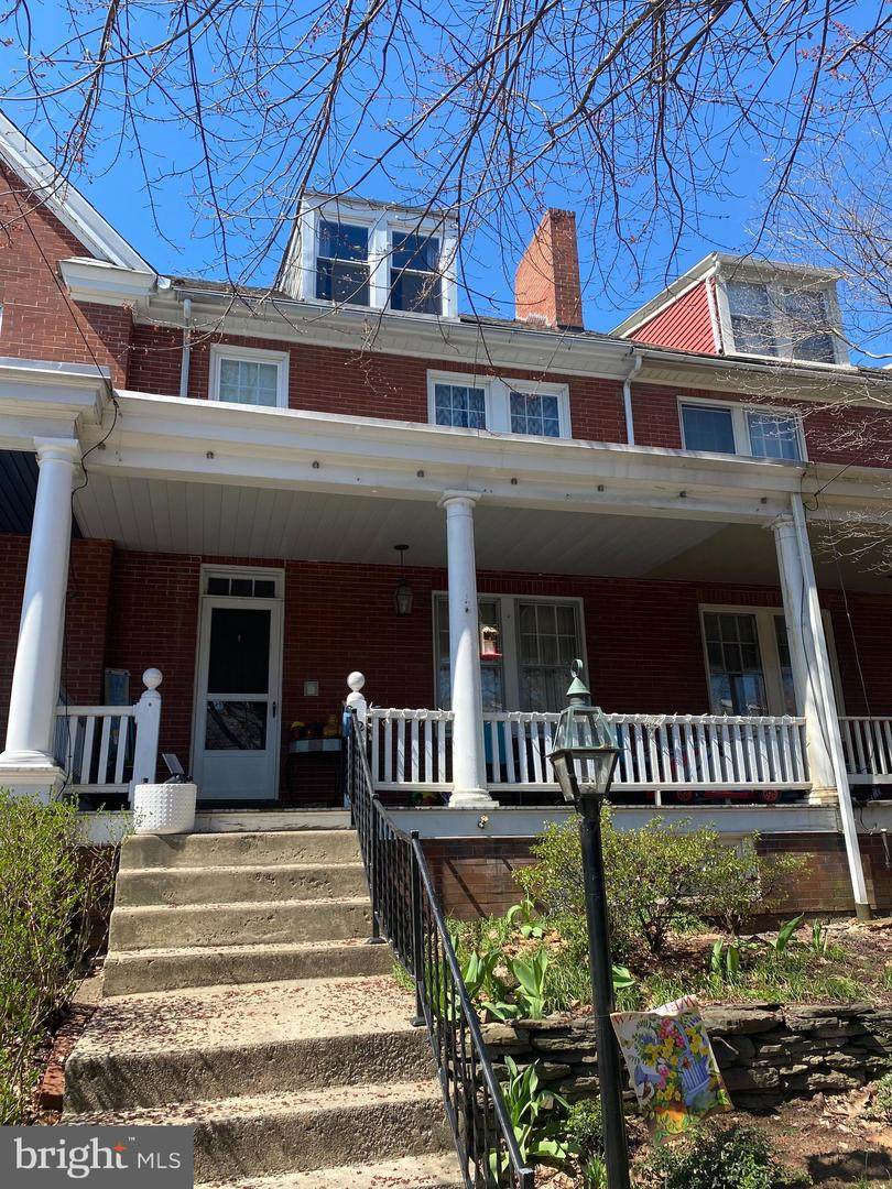238 Ruby Street - Photo 1