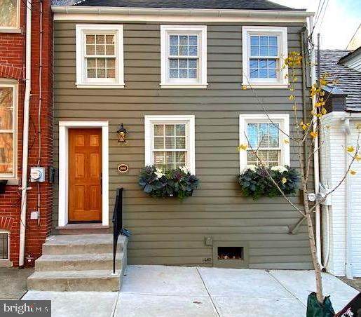 32 Farnum Street - Photo 1