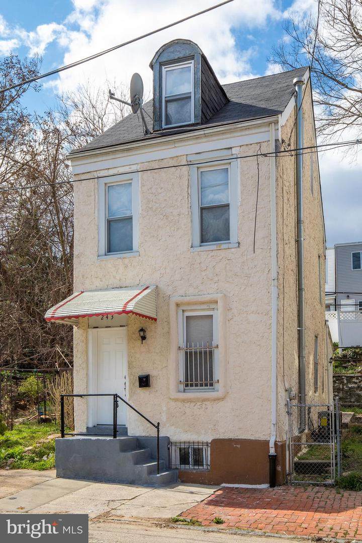 243 Sharpnack Street - Photo 1