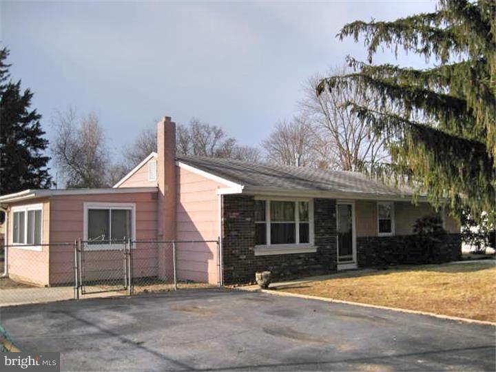 332 Seneca Trail - Photo 1