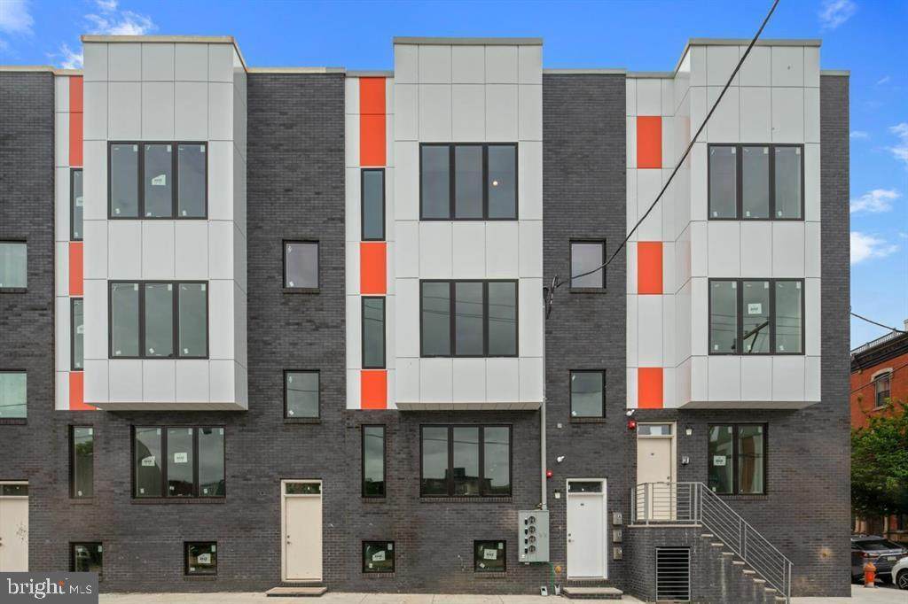 1640 Cambridge Street - Photo 1