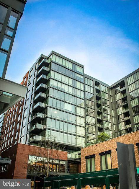 45 Sutton Square - Photo 1