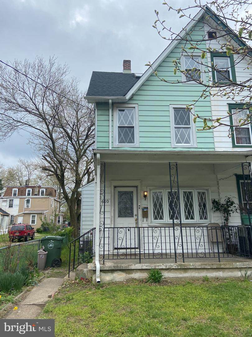 610 5TH Street - Photo 1