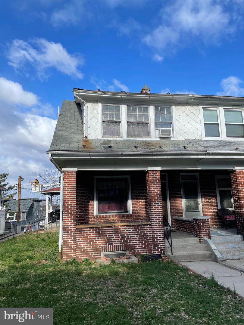 1428 Palm Street - Photo 1