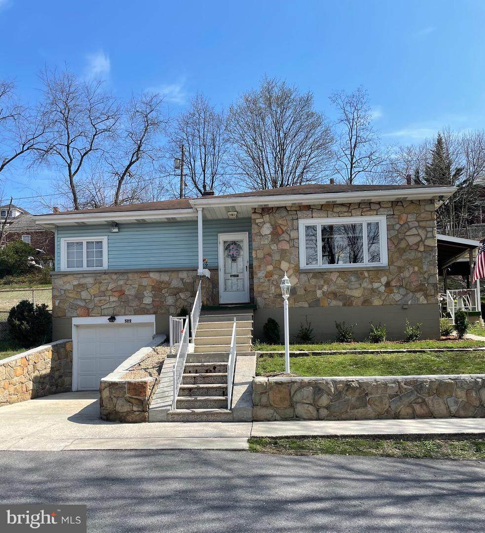 522 Sheridan Place - Photo 1