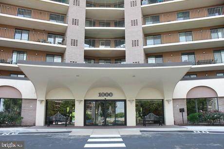 10815 Valley Forge Circle - Photo 1