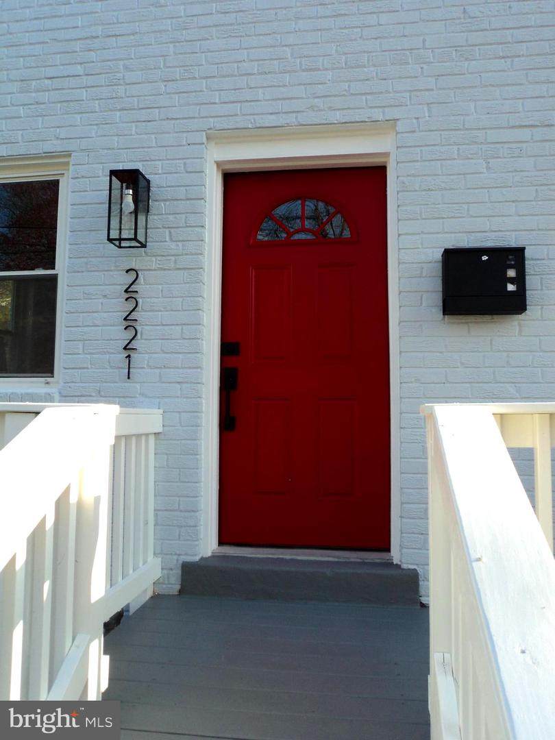 2221 Hartford Street - Photo 1