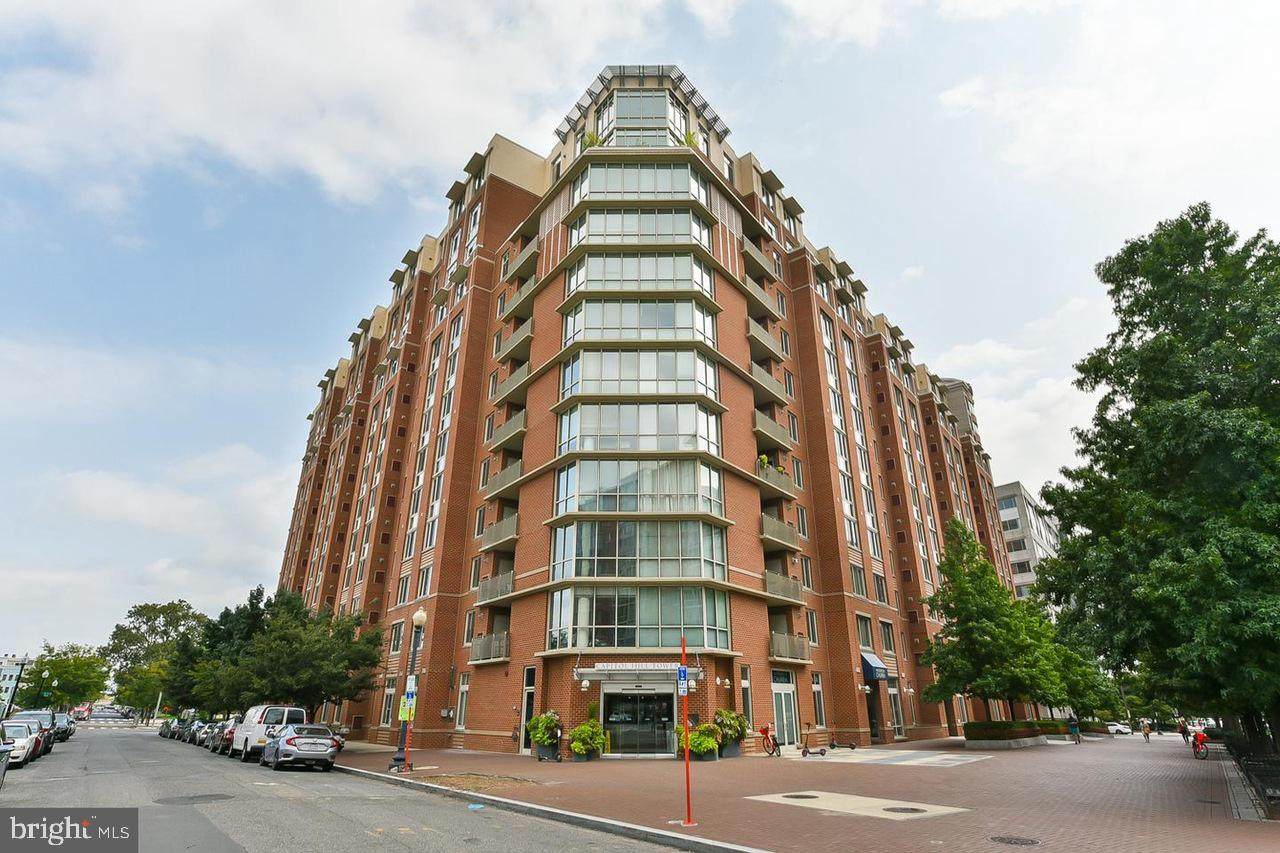 1000 New Jersey Avenue - Photo 1