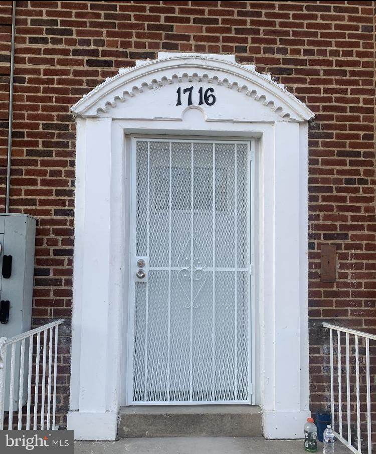 1716 Capitol Avenue - Photo 1