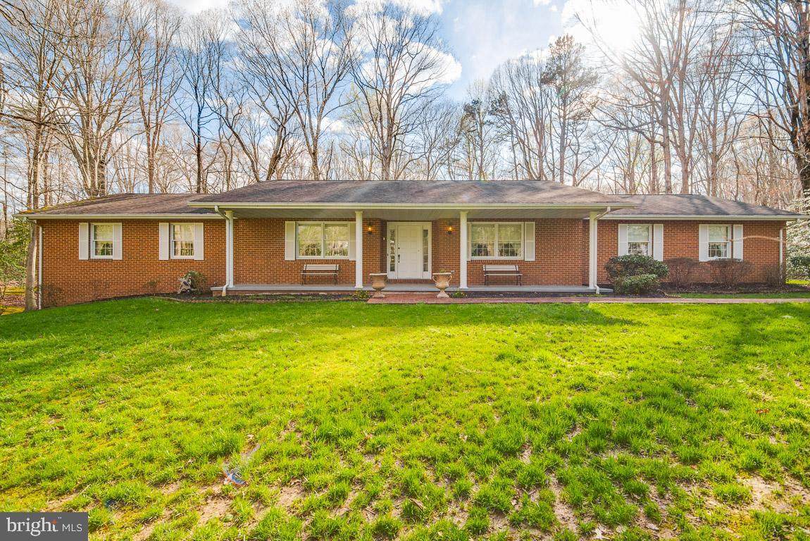 4200 Landing Lane - Photo 1