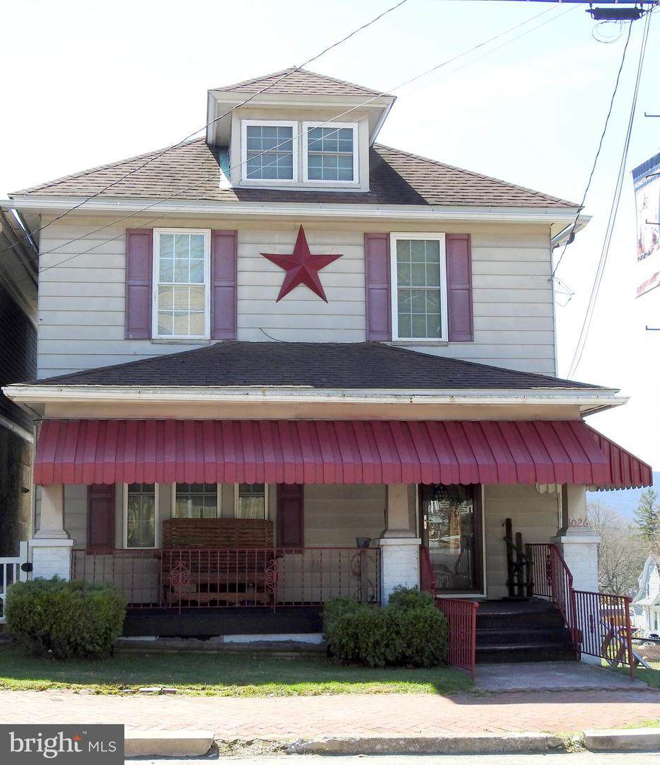 1026 Grand Avenue - Photo 1