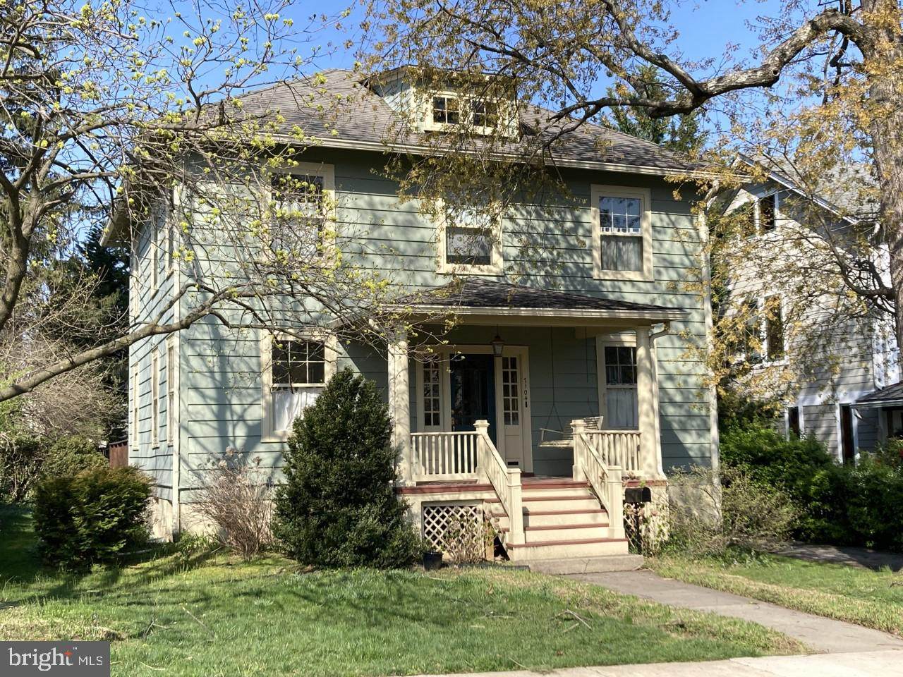 7104 45TH Street - Photo 1