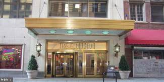 1500 Chestnut Street - Photo 1