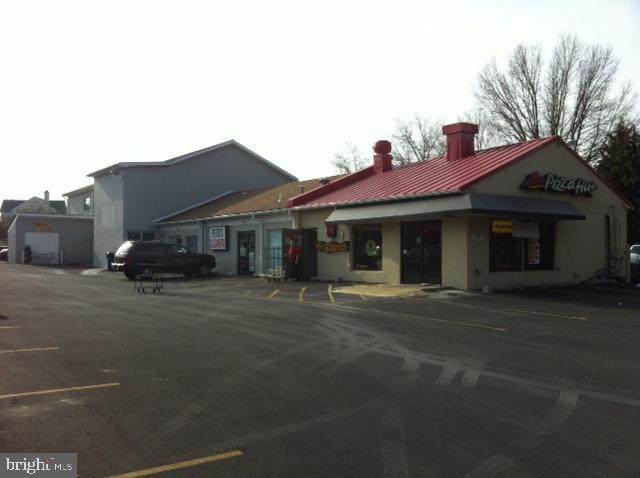 1841 Norristown Road - Photo 1