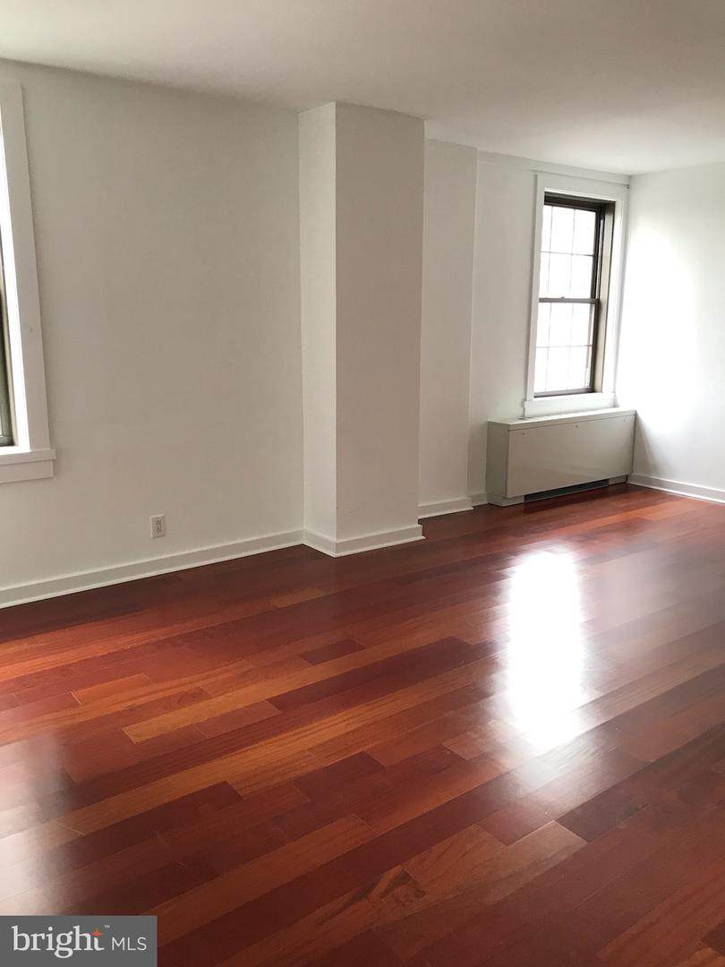 219-29 18TH Street - Photo 1