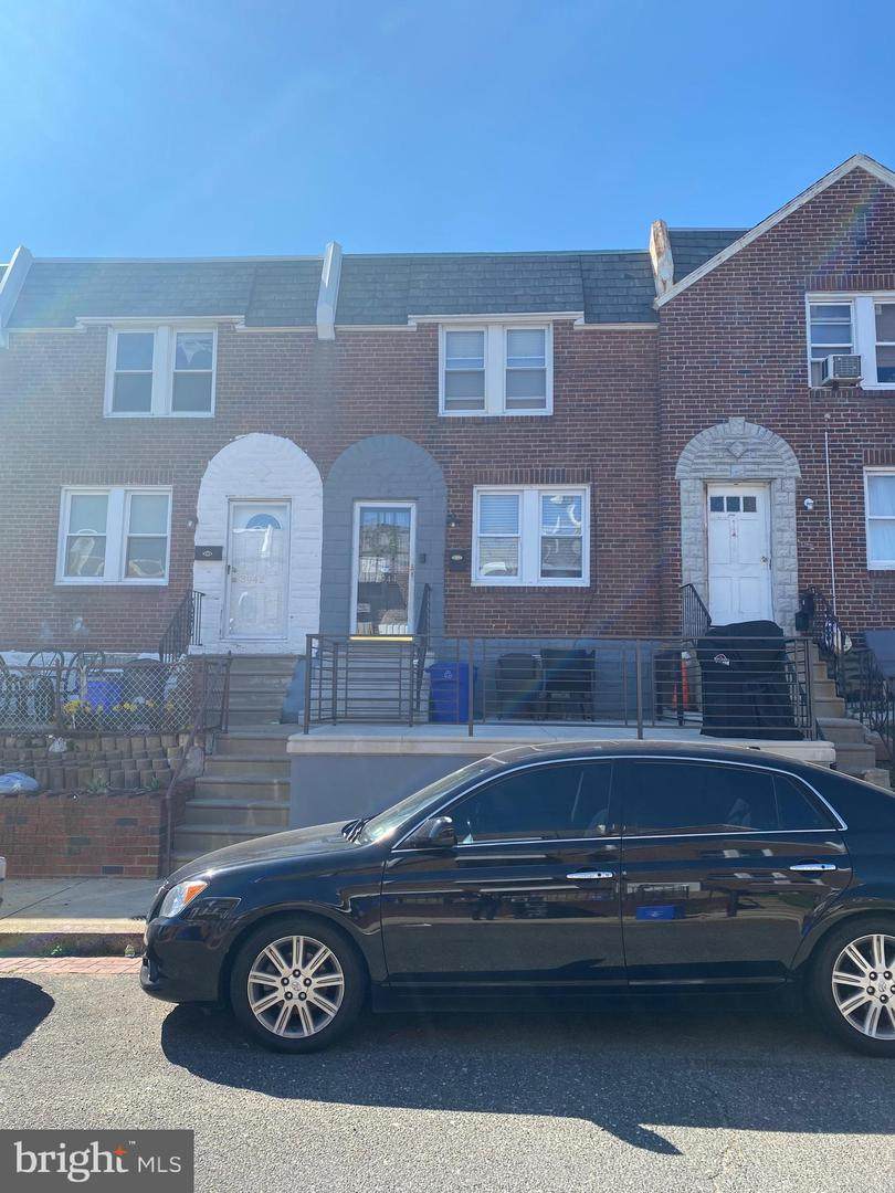 3944 Elsinore Street - Photo 1