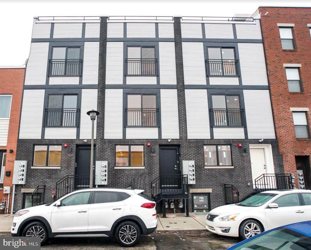 964 Marshall Street - Photo 1