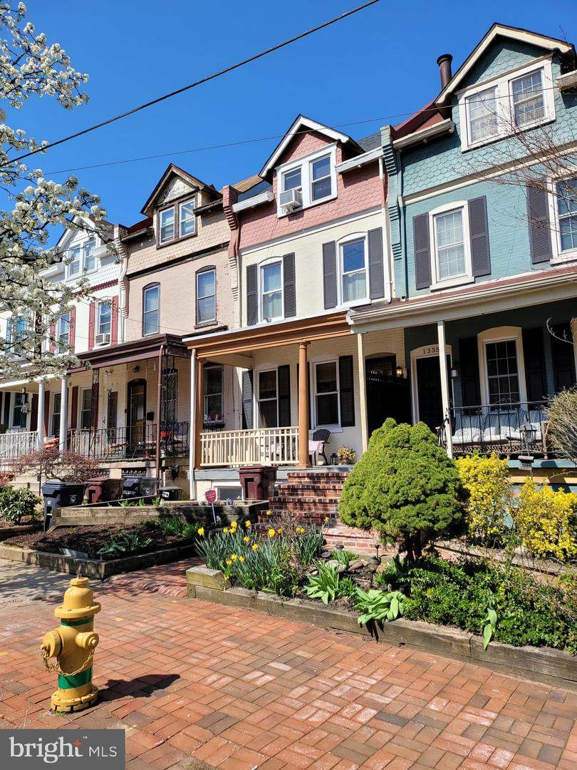 1333 Clayton Street - Photo 1