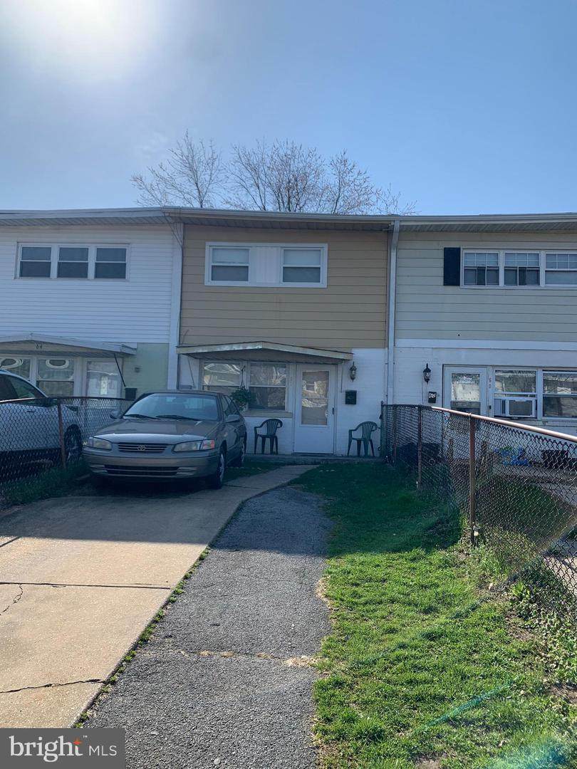 62 Thorn Lane - Photo 1