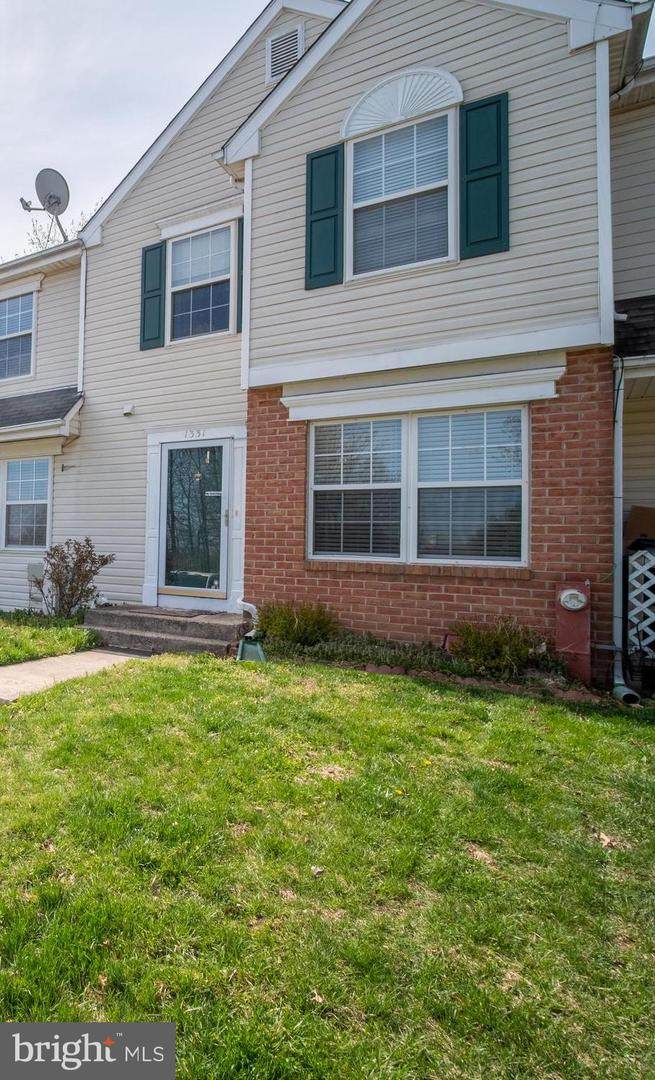 1331 Foxglove Square - Photo 1