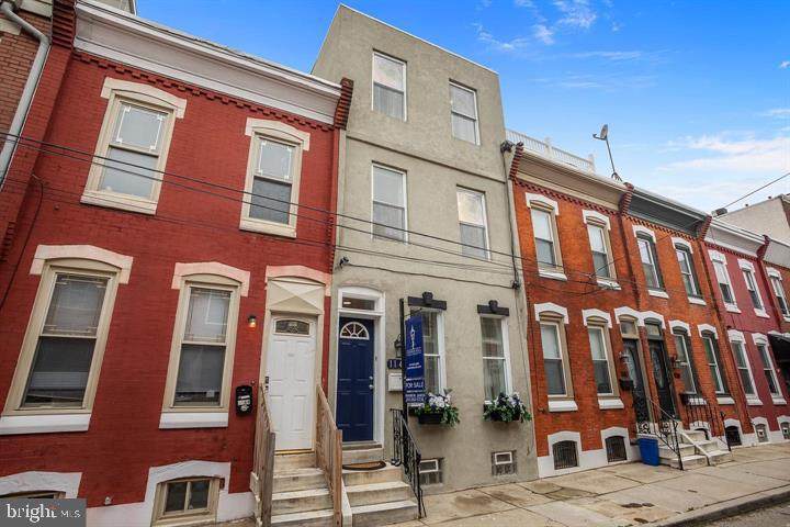 1142 Dorrance Street - Photo 1