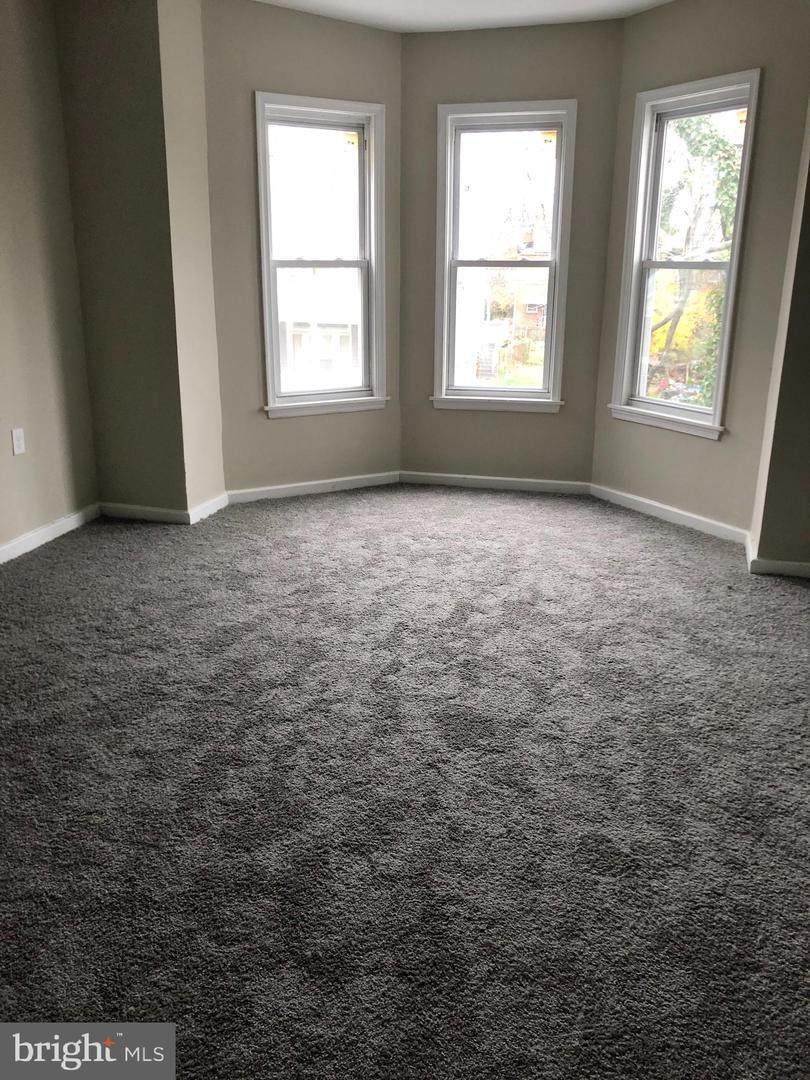 3916 Norfolk Avenue - Photo 1