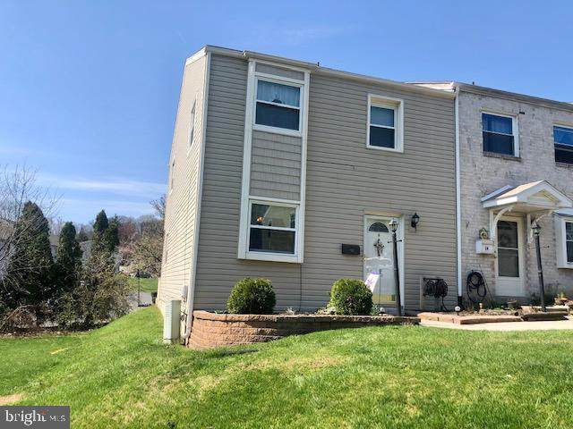 14 Nassau Court - Photo 1