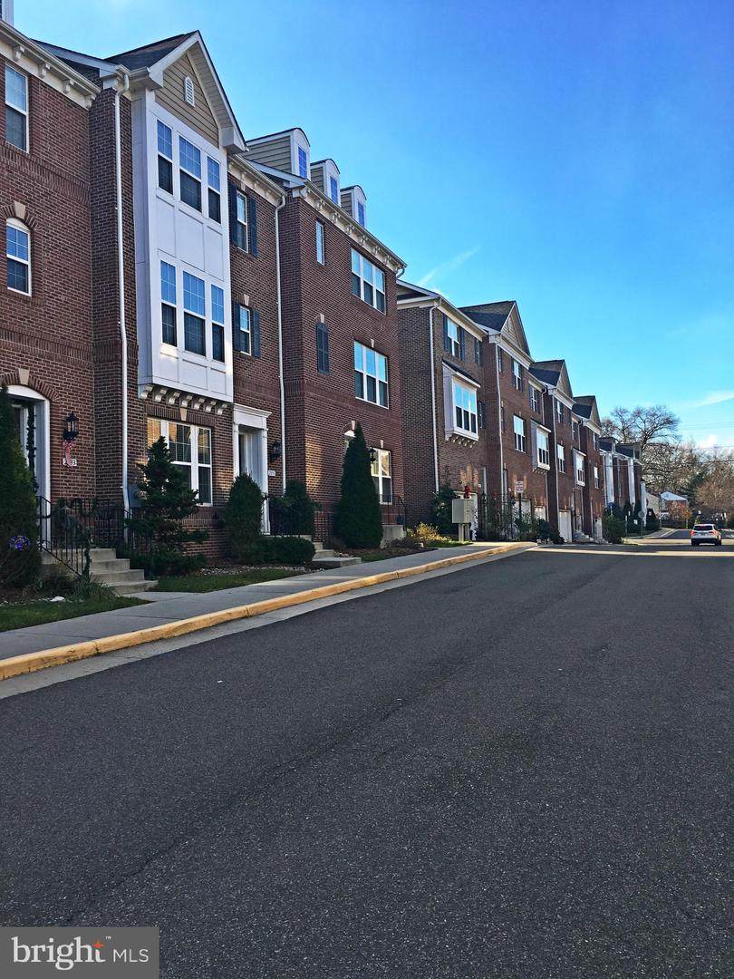 2035 Blunt Lane - Photo 1