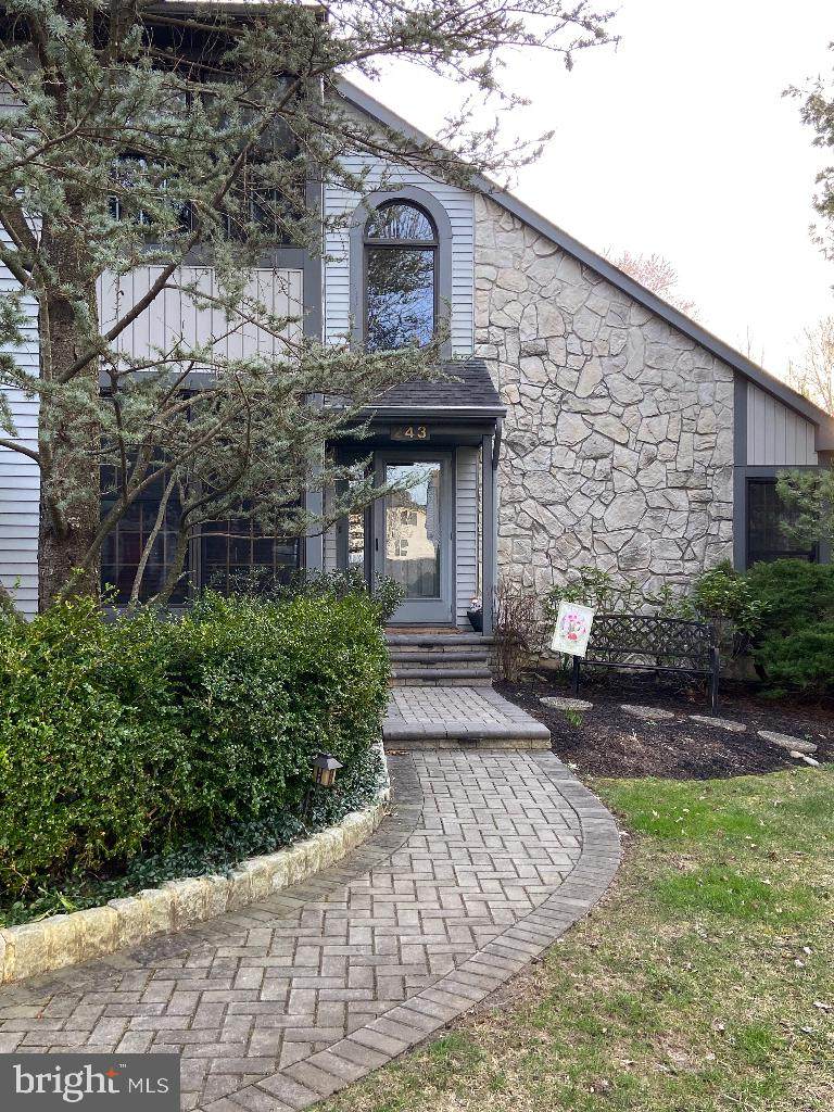 243 Amberfield Drive - Photo 1