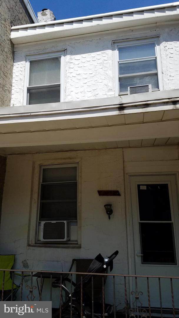 2121 Sergeant Street - Photo 1