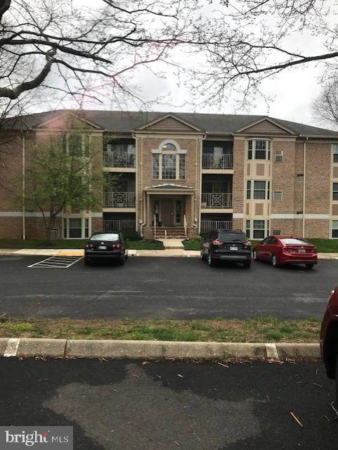 201 Crosse Pointe Court - Photo 1