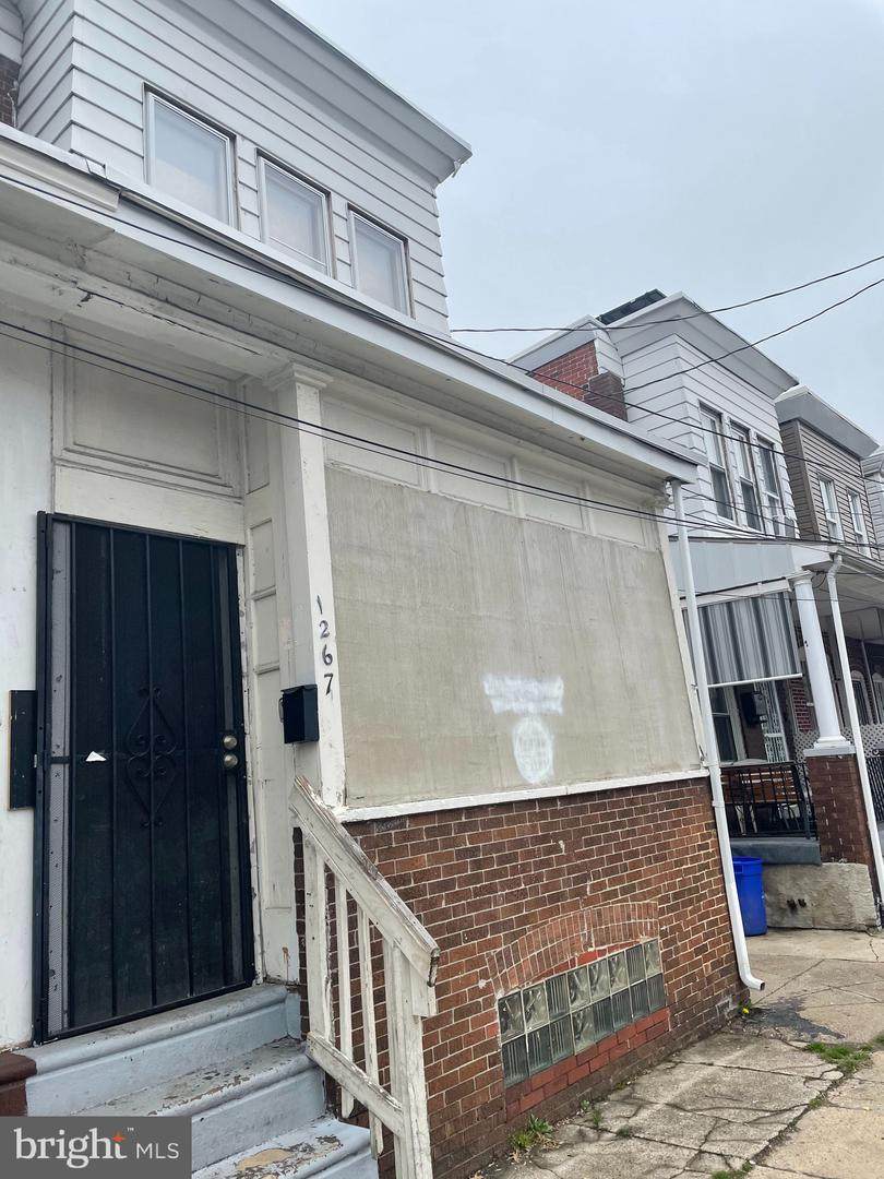 1267 Chase Street - Photo 1
