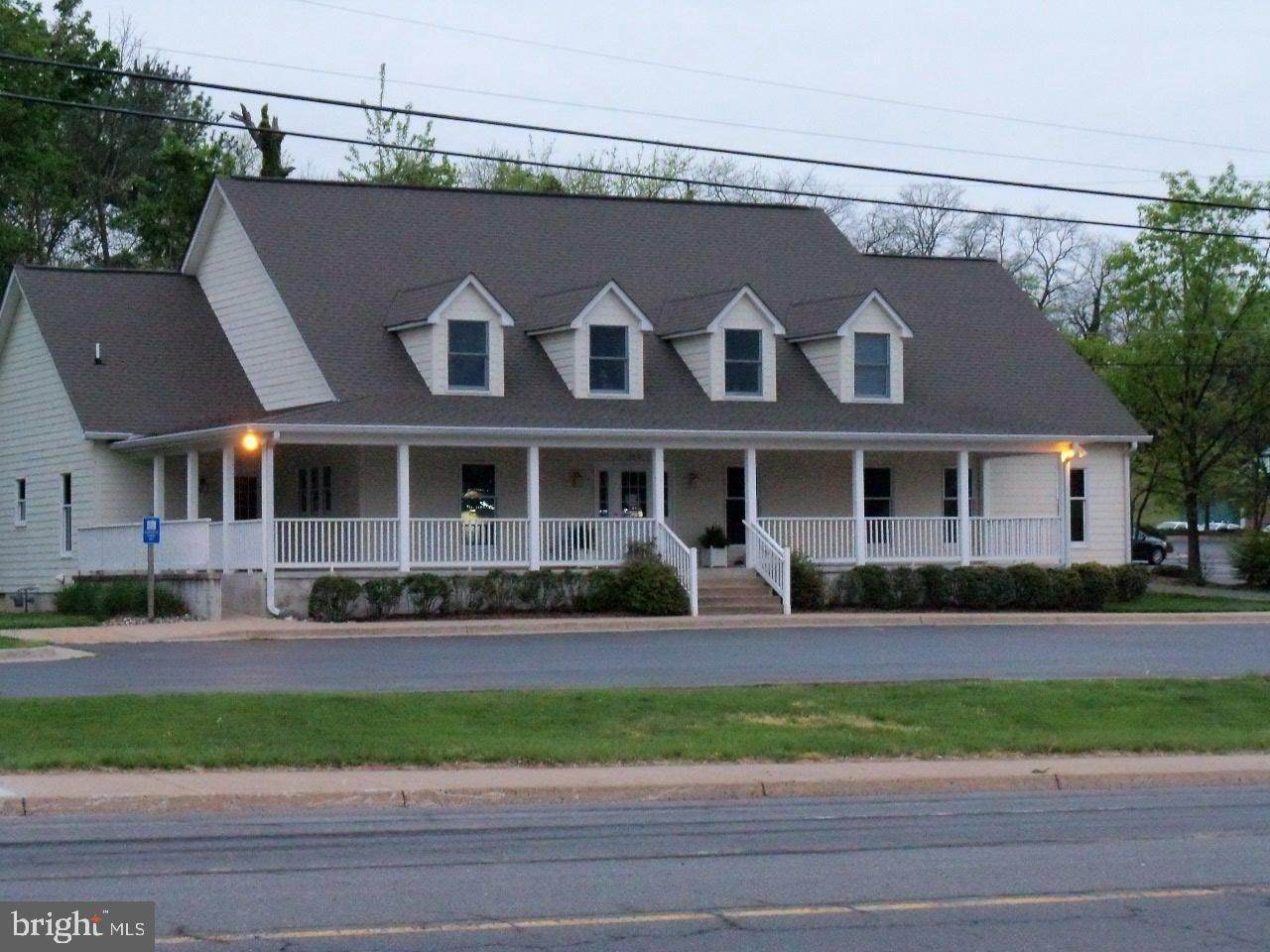 122 W. Shirley Avenue - Photo 1