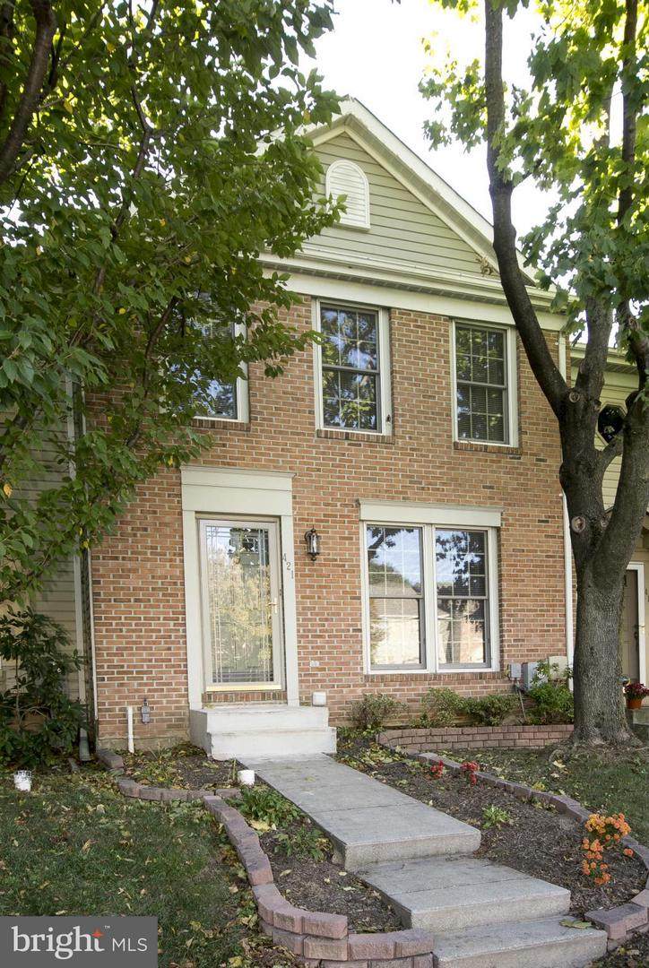 421 Woodhill Drive - Photo 1