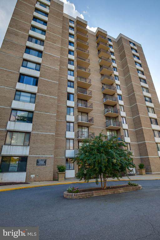 4 Monroe Street - Photo 1