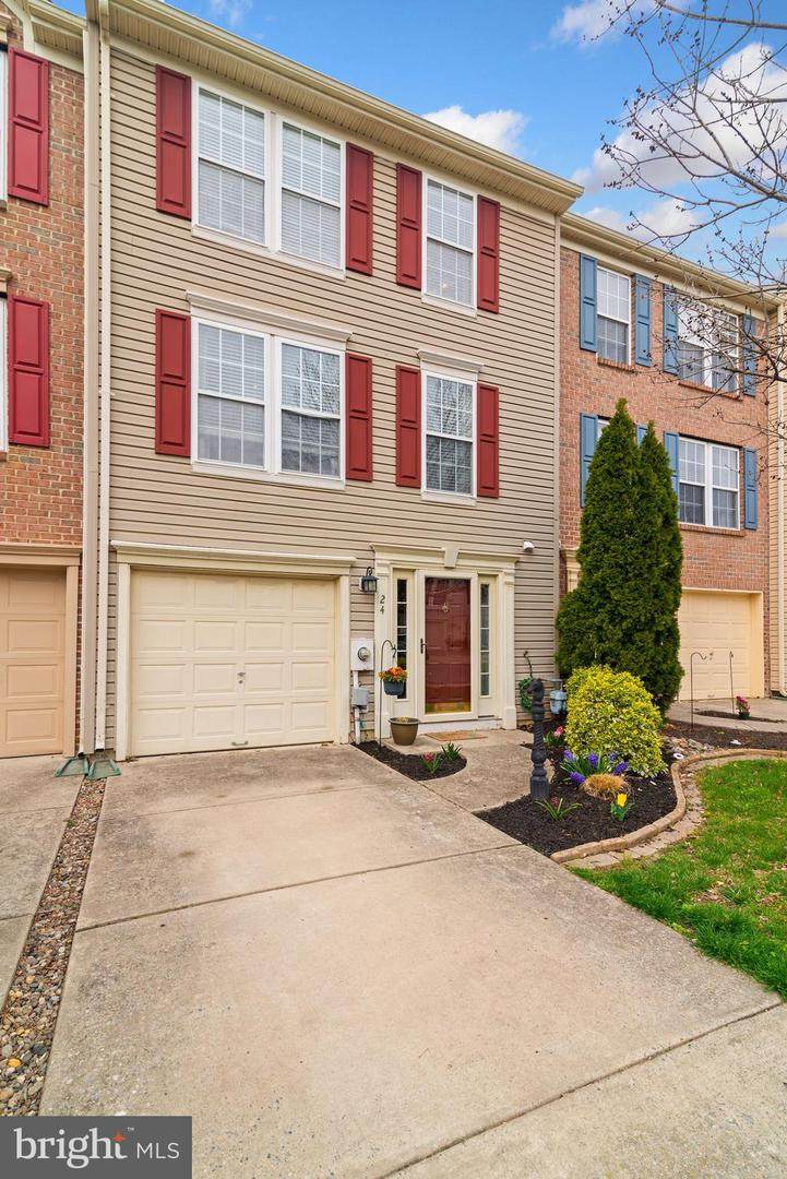 24 Clemens Lane - Photo 1
