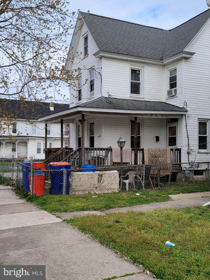 400-402 Broad St E - Photo 1