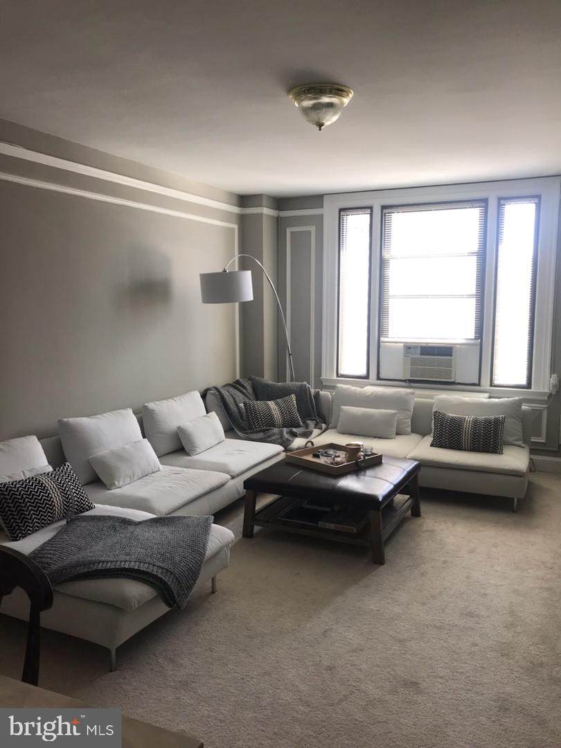 2031 Locust Street - Photo 1