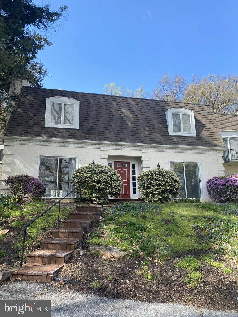 1700 Mountain View Road - Photo 1