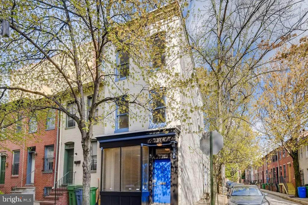 211 Penn Street - Photo 1