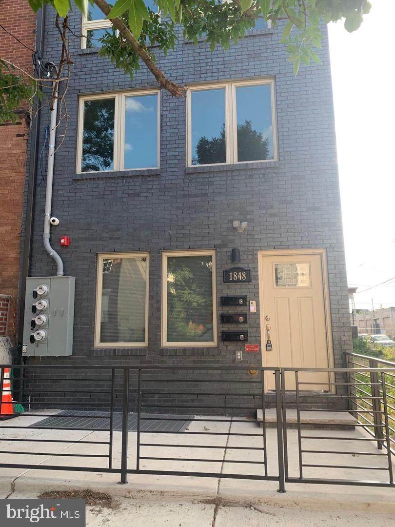 1848 19TH Street - Photo 1