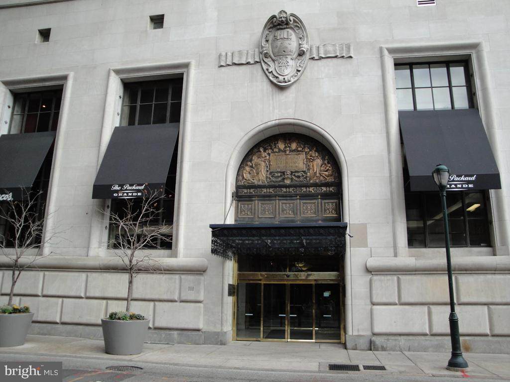 111 15TH Street - Photo 1