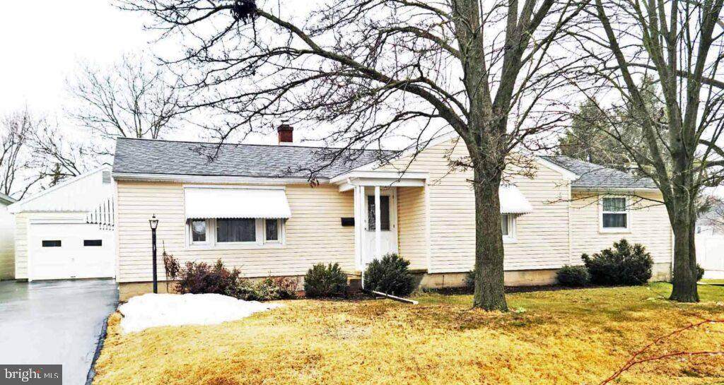 116 Adele Avenue - Photo 1