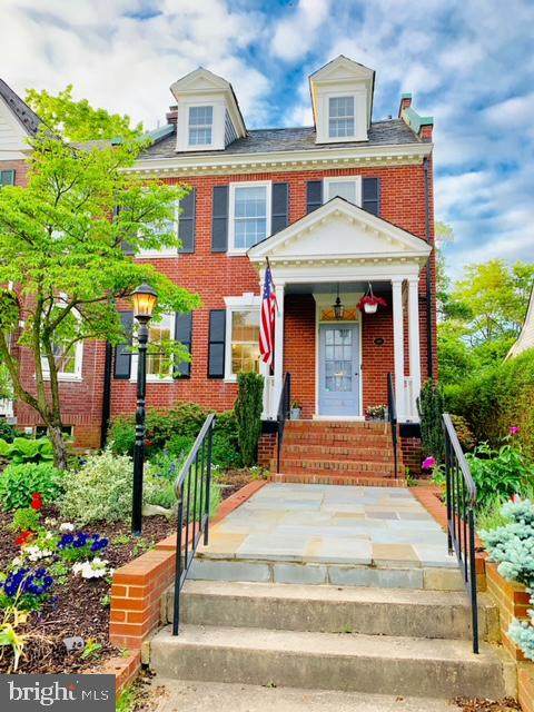 804 Cornell Street - Photo 1