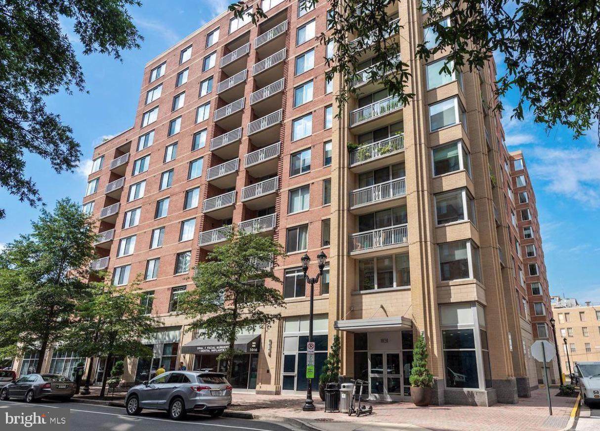 1020 Highland Street - Photo 1