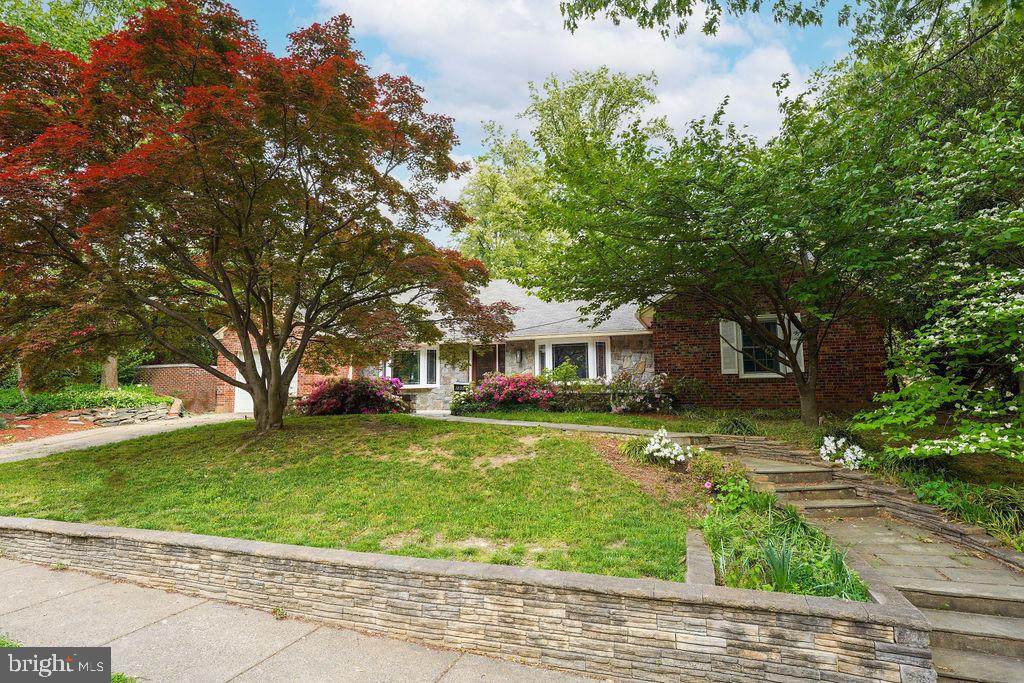 2805 Dartmouth Road - Photo 1
